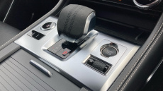 Jaguar F-Pace 2.0 D200 R-Dynamic SE 5dr Auto AWD Diesel Estate